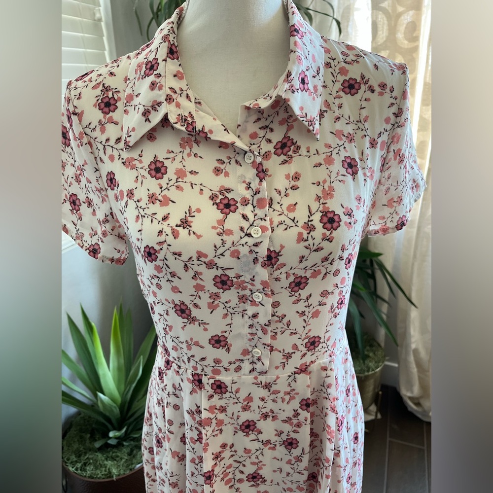 WAYF cream and pink floral shirt sleeve dress with button front sun dress - Picture 6 of 16